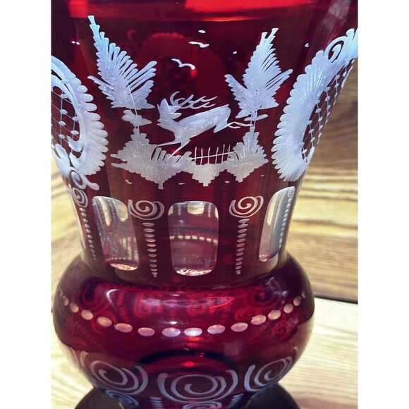 HUGE EGERMANN RUBY RED CUT-TO-CLEAR VASE, STAG & CASTLE, DEER, BOHEMIA - Picture 3 of 8